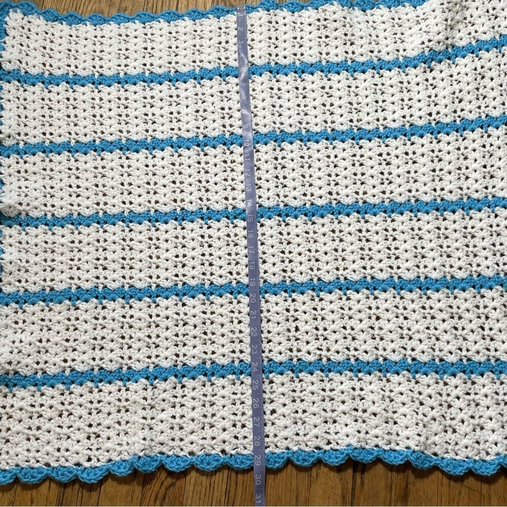HAND MADE BABY BLANKET - Picture 4 of 4